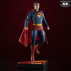 DC Multiverse + DC Direct Superman 2025 Movie Series: Superman 1:6 Scale Resin Statue Aksiyon Figür