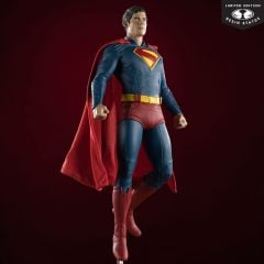 DC Multiverse + DC Direct Superman 2025 Movie Series: Superman 1:6 Scale Resin Statue Aksiyon Figür